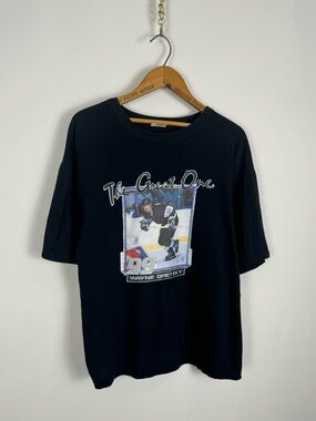 Vintage 90s Wayne Gretzky 'The Great One' Graphic Tee